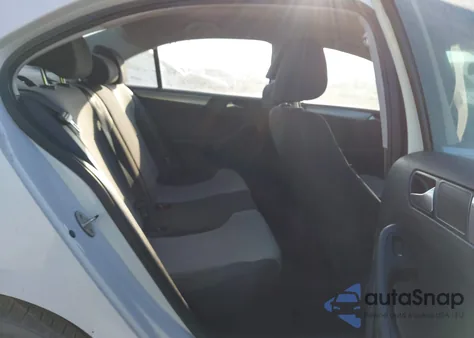 2017 Volkswagen Jetta 1.4T S из США, поврежденный, VIN 3VW2B7AJ6HM374962